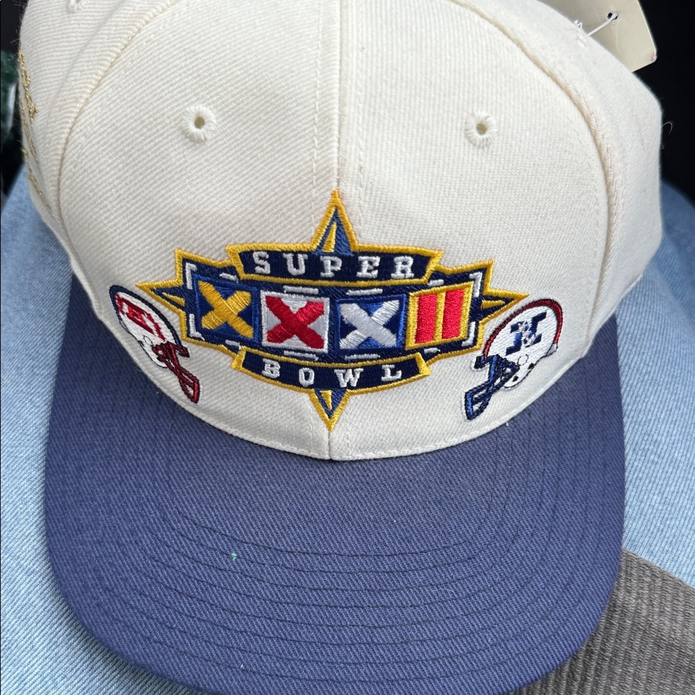 Deadstock Vintage 90’s American Needle Super Bowl XXXII Snapback Hat